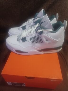 Jordan 4 Oxidized Green Size 10.5 B-grade